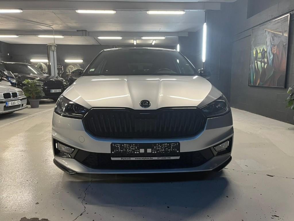 SKODA FABIA **MONTE CARLO** BOITE AUTO** 12 MOIS DE GARANTIE, Auto's, Automaat, Stof, Parkeersensor, Bedrijf