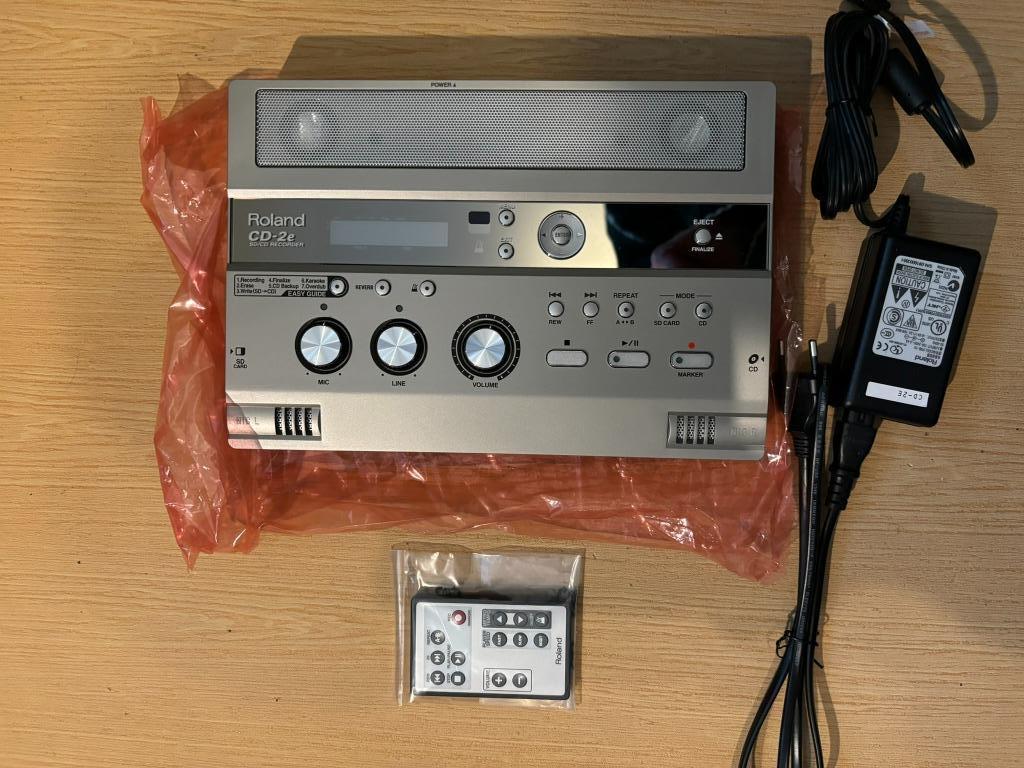 roland CD-2e SD/CD recorder NEUF, Enlèvement, Neuf, Audio