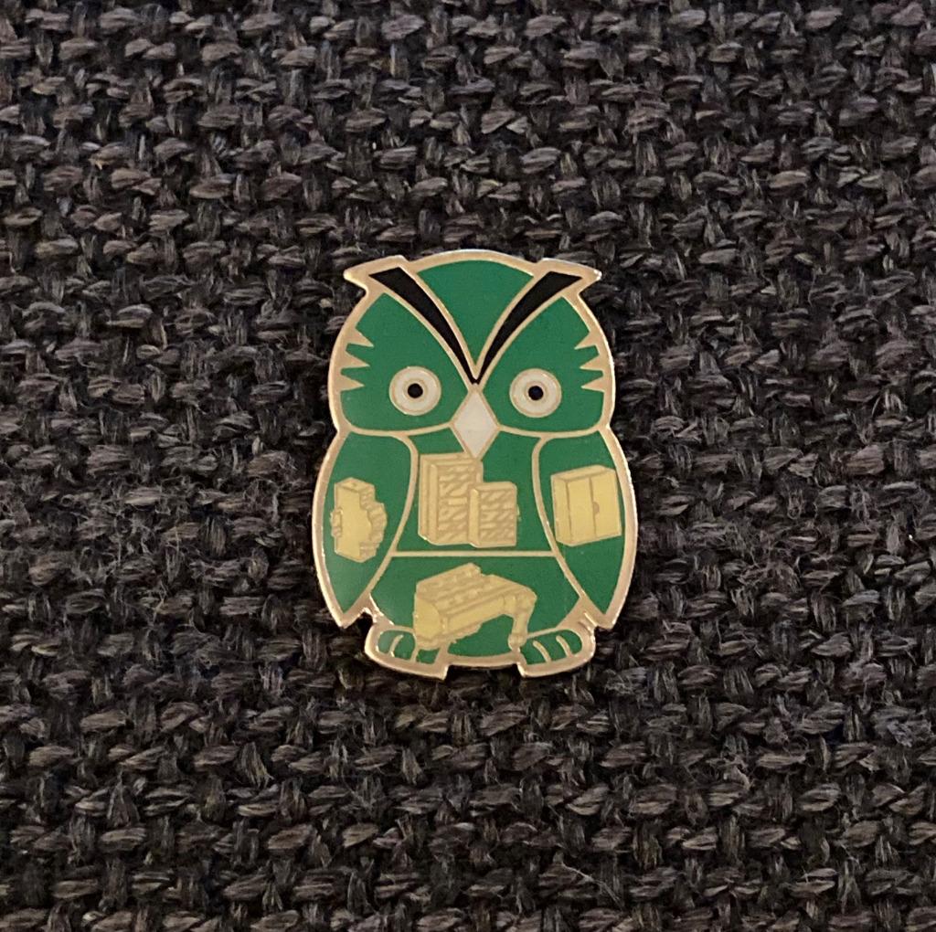 PIN - UIL - CHOUETTE - OWL, Envoi, Utilisé, Animal et Nature, Insigne ou Pin's
