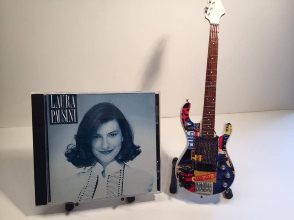 CD - Laura Pausini - Laura Pausini, Enlèvement ou Envoi, Comme neuf