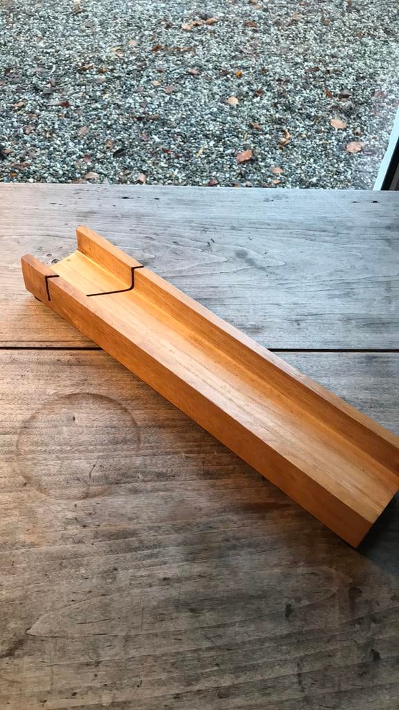 Planche en bois à découper du pain baguette, Enlèvement ou Envoi, Comme neuf