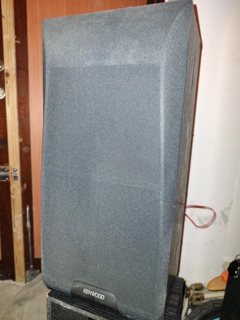Kenwood 60 Watt speakers LS-28, Audio, Tv en Foto, Luidsprekerboxen, Gebruikt, Front, Rear of Stereo speakers, 60 tot 120 watt