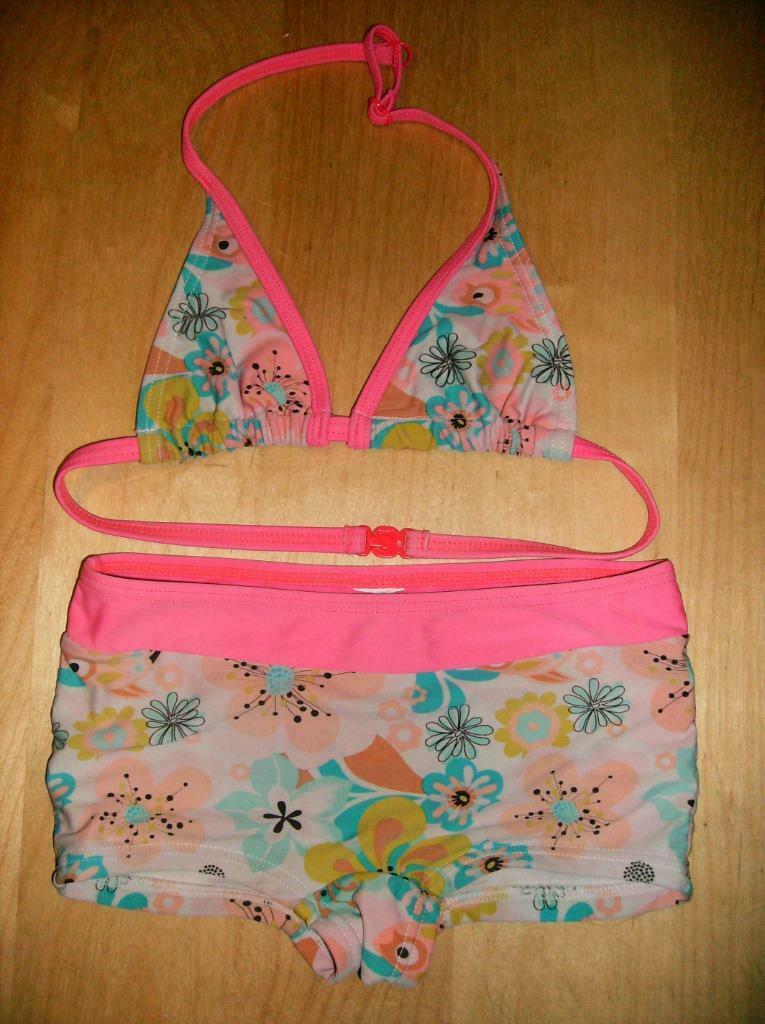gebloemde bikini mt 116, Enlèvement ou Envoi, Utilisé, Fille, Vêtements de sport ou Maillots de bain