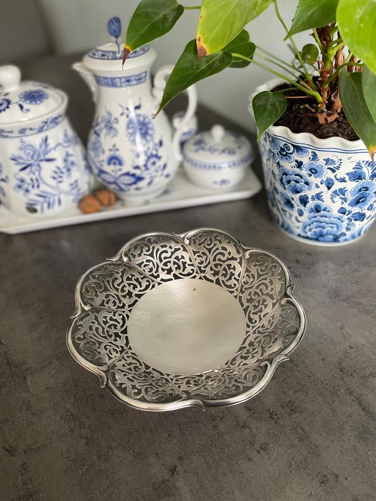 Vintage ajour verzilverde schaal, Antiek en Kunst, Ophalen