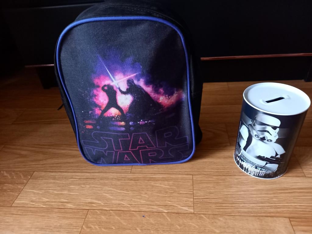 NIEUWE KINDERRUGZAK EN SPAARPOT> STAR - WARS, Ophalen of Verzenden, Nieuw, Overige merken