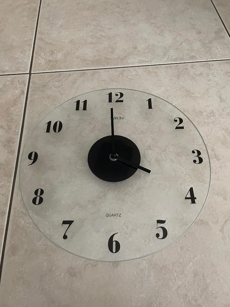 Te koop klok, Enlèvement, Utilisé, Horloge murale