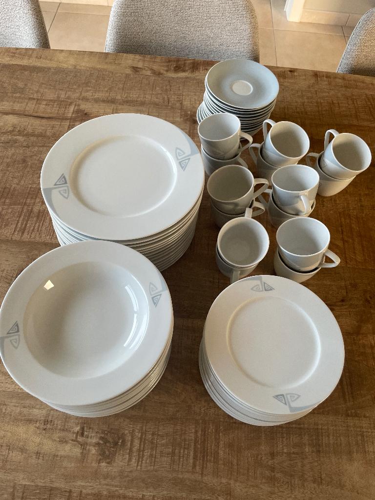 14-delig servies, Service complet, Comme neuf, Enlèvement, Autres styles