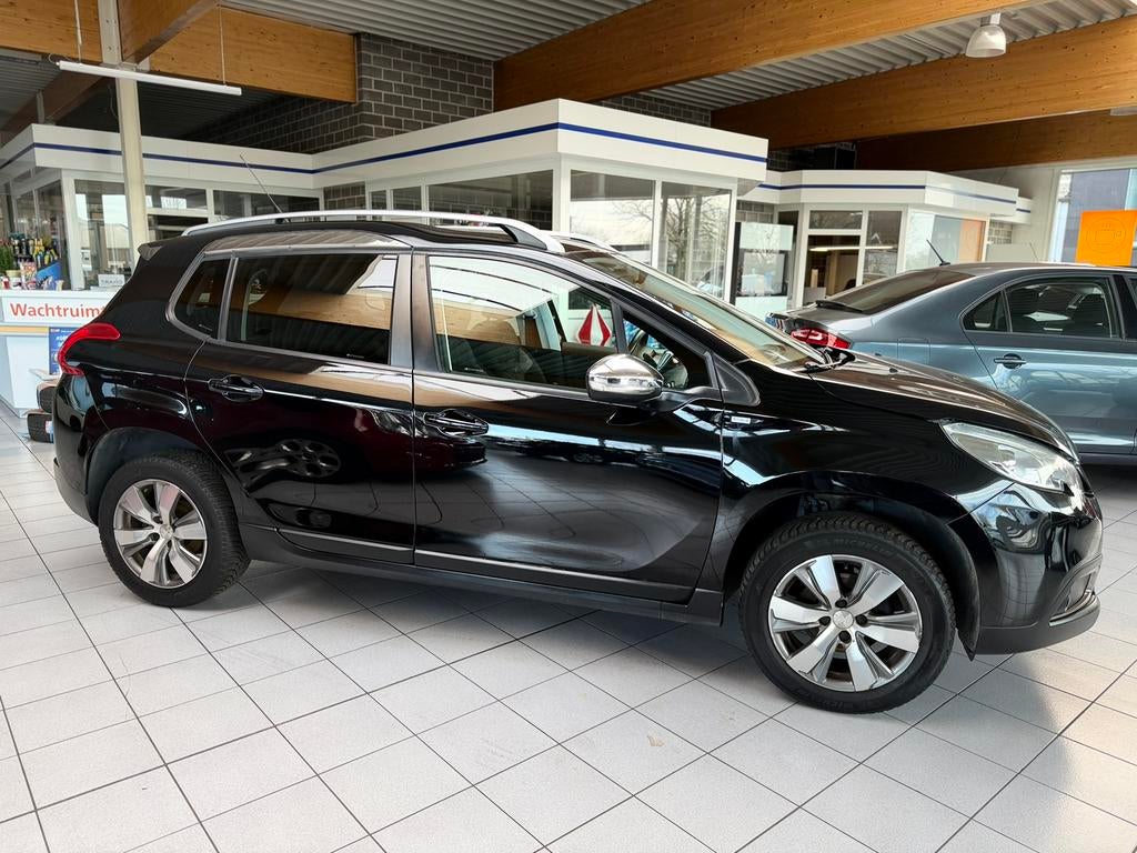 PEUGEOT 2008 1.2 VTi STYLE/ BENZINE/EURO6, Autos, Peugeot, Achat, Euro 6, Entreprise, Boîte manuelle