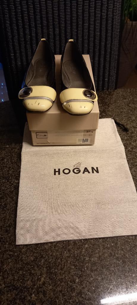 Hogan zwarte laké schoenen met beige mt 37.5, Enlèvement ou Envoi, Comme neuf, Hogan, Chaussures basses