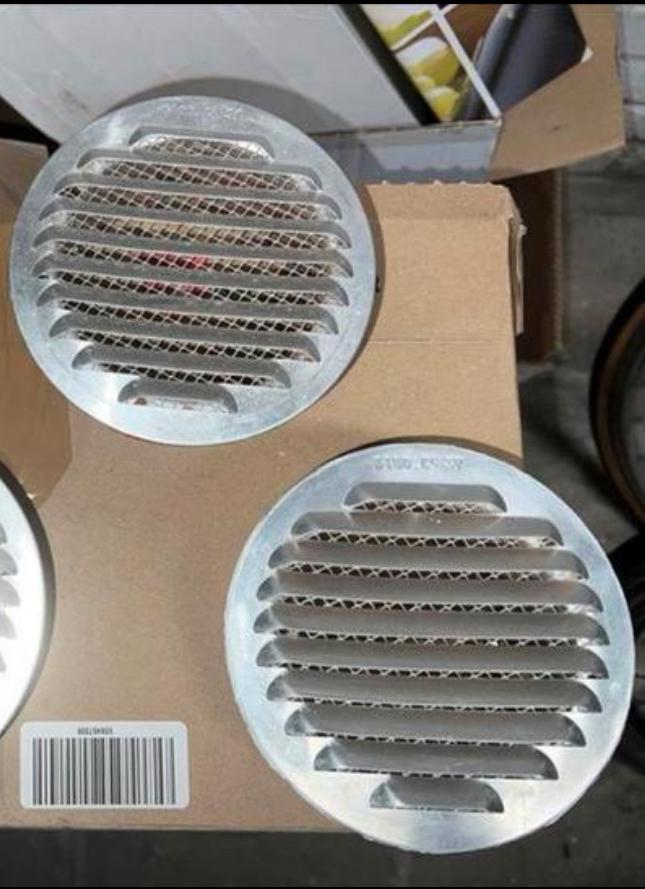 Grille d’aération 10cm de diamètre - 2 unités, Bricolage & Construction, Ventilation & Extraction