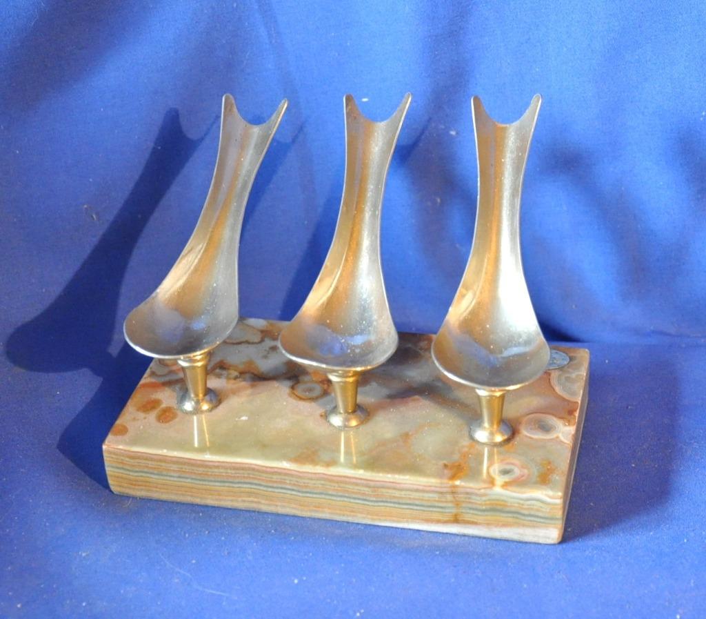 D triple porte pipes en laiton sur onyx, Enlèvement ou Envoi, Utilisé, Autres types
