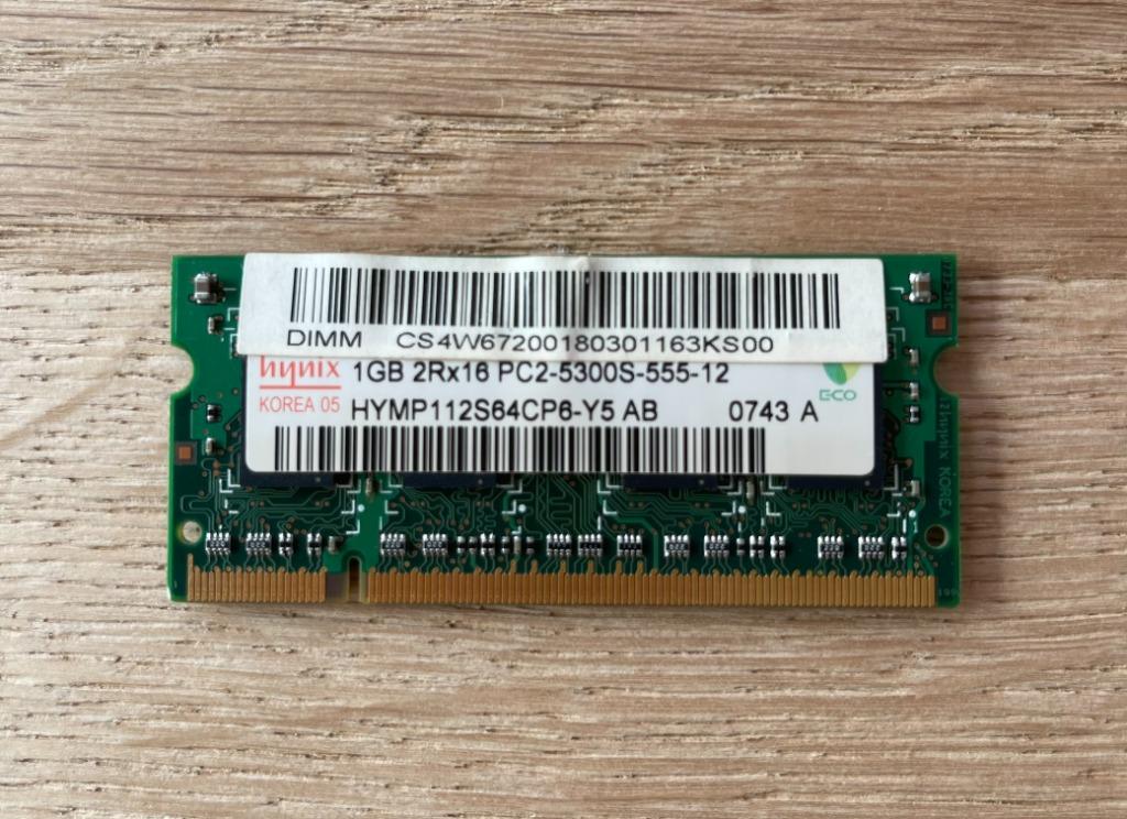 Geheugen Hynix 1GB HYMP112S64CP6-Y5 AB PC2-5300S-555-12, Ophalen of Verzenden, Gebruikt, DDR2, 1 GB of minder