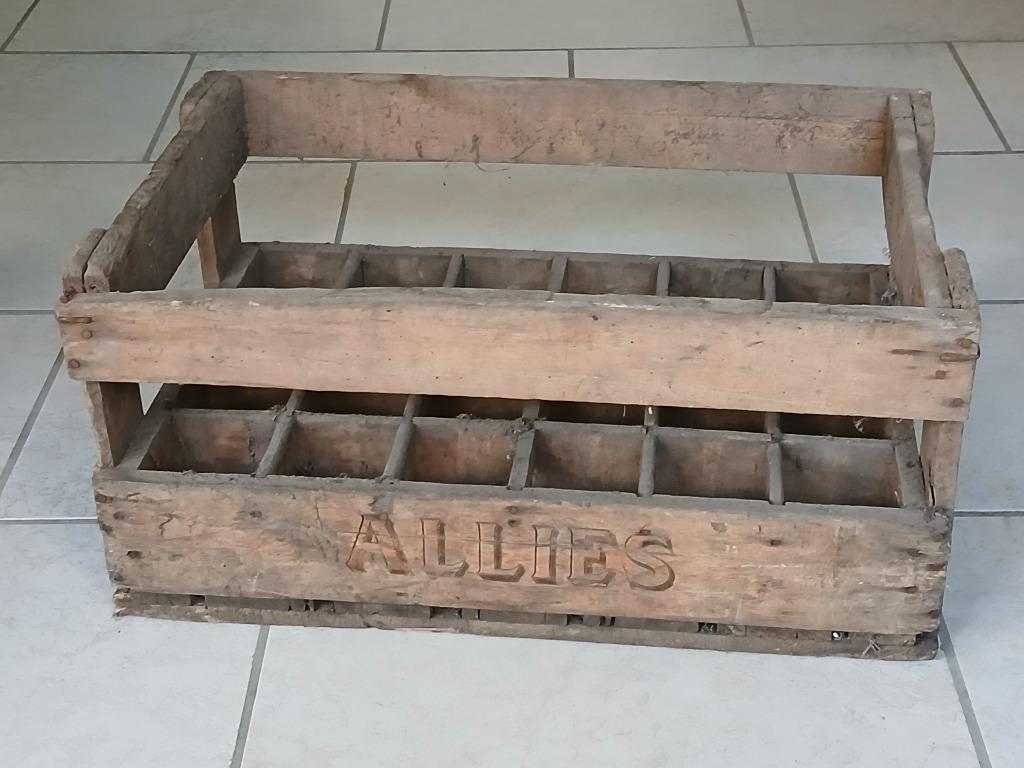 Ancien caiser à bouteilles de bière ALLIES de la Brie des Al, Collections, Marques de bière, Enlèvement ou Envoi, Utilisé, Autres types