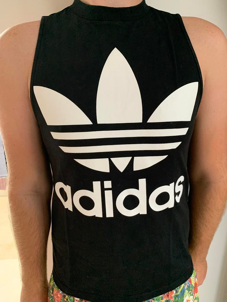 Gilets Adidas noirs taille S, Enlèvement ou Envoi, Comme neuf, Adidas, Taille 46 (S) ou plus petite