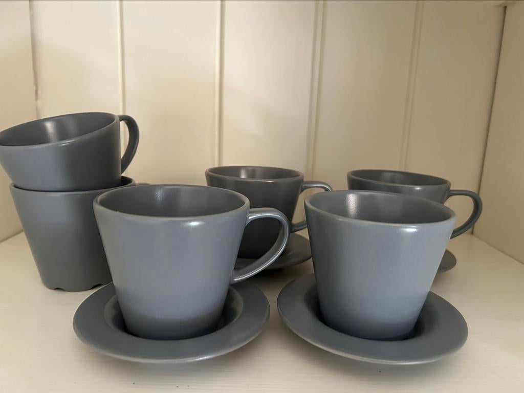 Set de 6 sachets de café et 4 assiettes Ikea, Maison & Meubles, Enlèvement ou Envoi, Utilisé