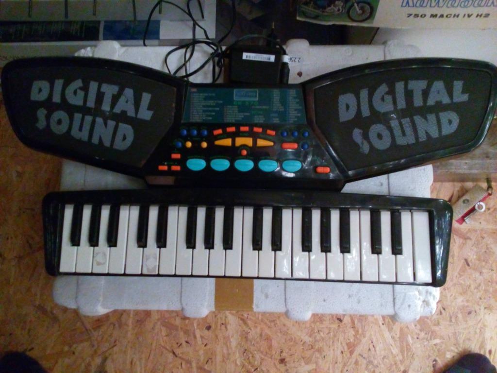 Keyboard supersound EK-370, Muziek en Instrumenten, Ophalen, Gebruikt, Overige aantallen