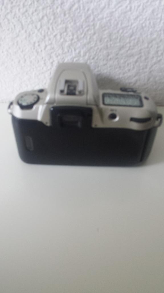 Nikon f60  zonder objectief, Audio, Tv en Foto, Fotocamera's Analoog, Ophalen of Verzenden, Spiegelreflex, Nikon