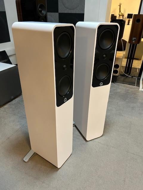 Q acoustics 5040 wit (ex demo 5j garantie), Audio, Tv en Foto, Luidsprekerboxen, Overige merken, Nieuw, Ophalen of Verzenden, 120 watt of meer