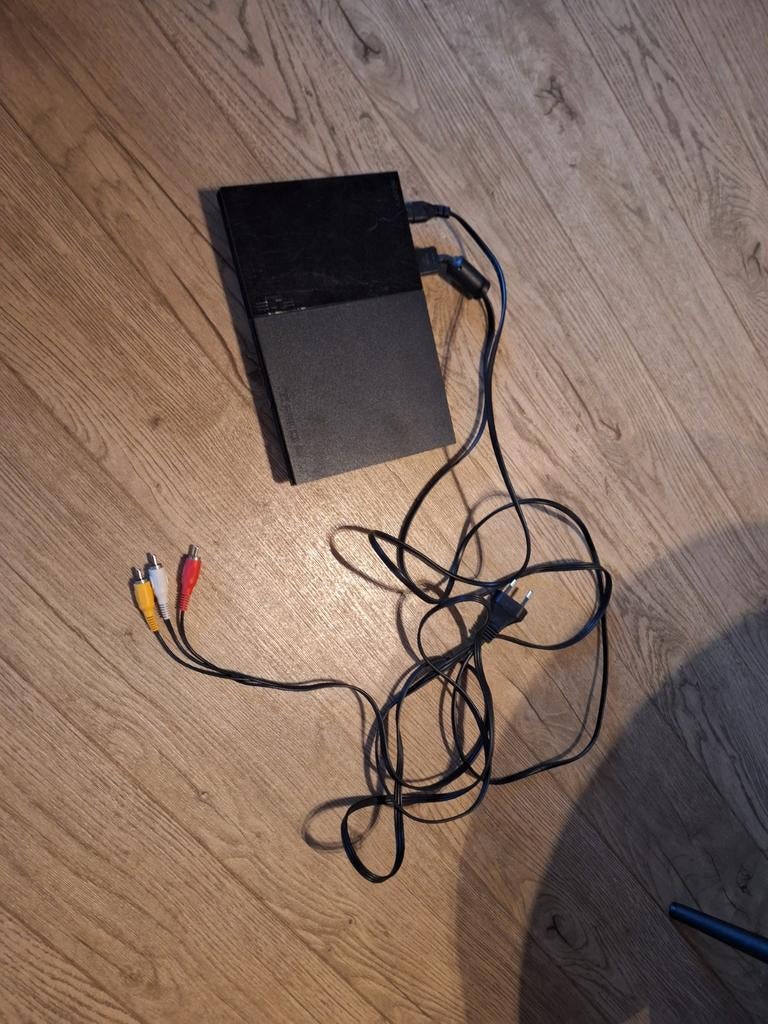 Ps2 slim +28 games, Ophalen, Slim