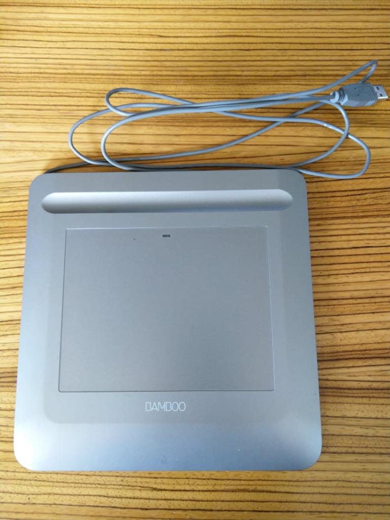 Wacom CTF-430 Bamboo One Tekentablet, Computers en Software, Tekentablets, Ophalen of Verzenden, Zo goed als nieuw, Bedraad, Wacom