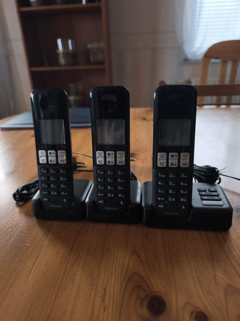 Mobiele telefoon in huis, Ophalen, Zo goed als nieuw