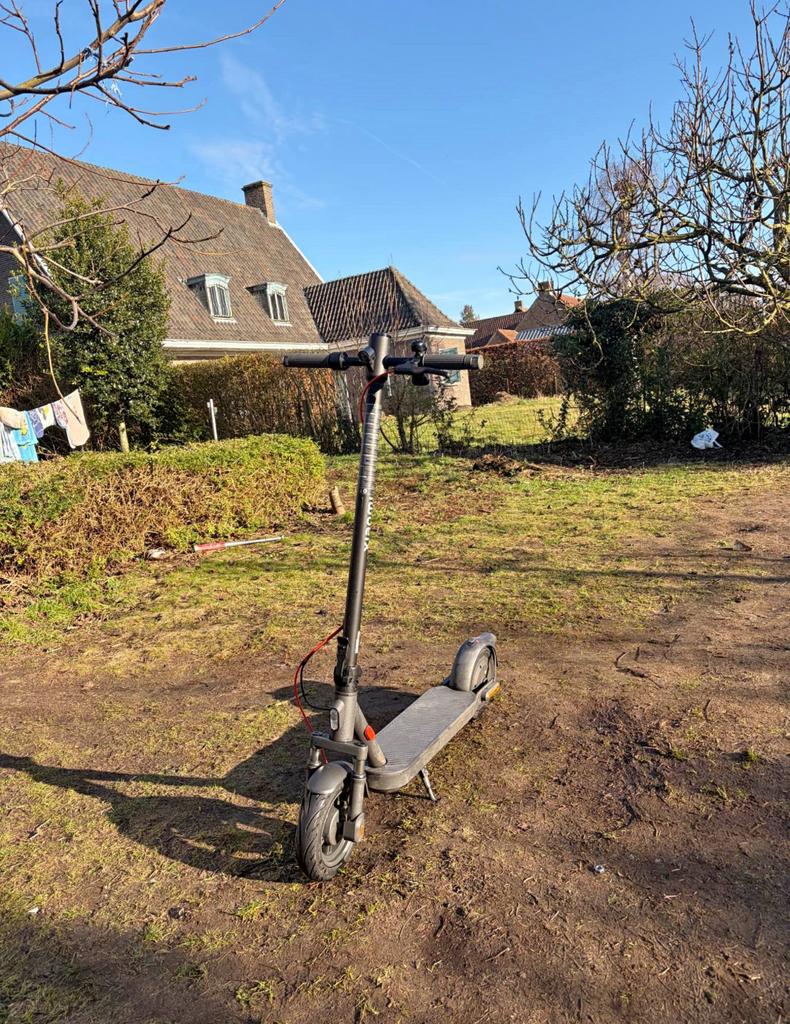 Te koop Xiaomi Electric Scooter Elite   Met doos & garantie, Fietsen en Brommers, Ophalen, Zo goed als nieuw