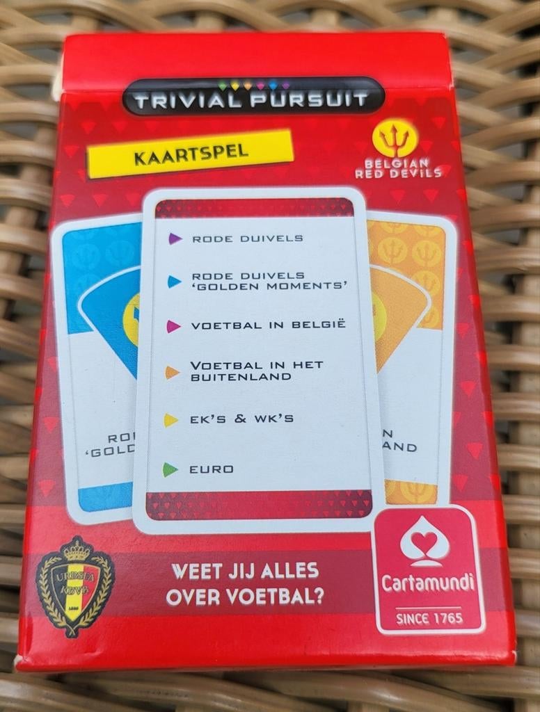 Diables rouges de Trivial Pursuit, Collections, Cartes à jouer, Jokers & Jeux des sept familles, Comme neuf, Enlèvement ou Envoi