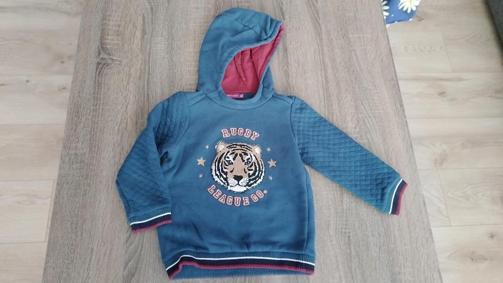 Trui met kap 116, Kinderen en Baby's, Kinderkleding | Maat 116, Ophalen, Trui of Vest, Zo goed als nieuw, Sergent Major