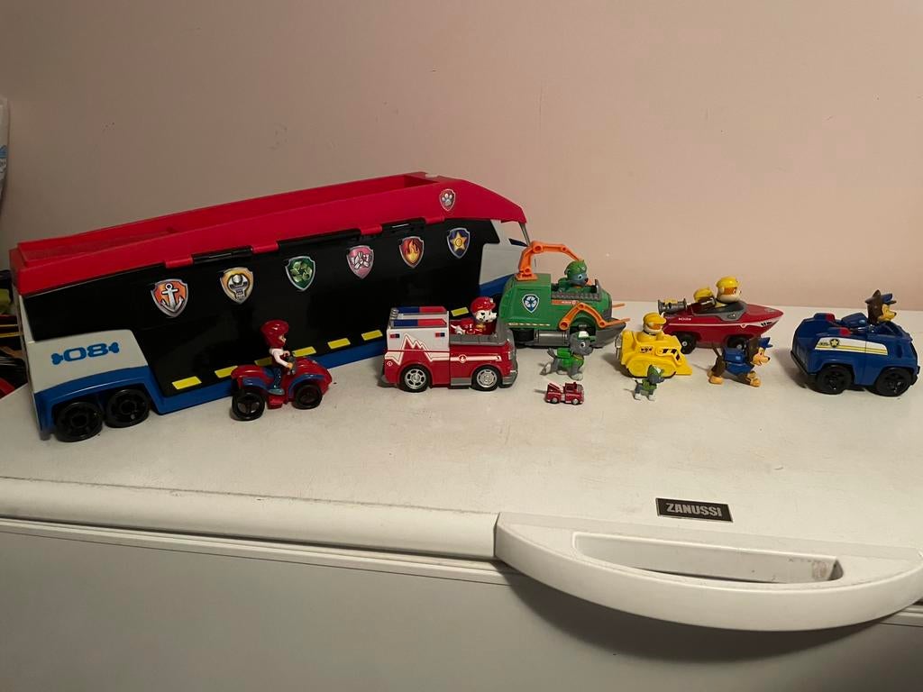 Paw Patrol Grand Paw Patrol-truck met extra, Kinderen en Baby's, Ophalen, Zo goed als nieuw