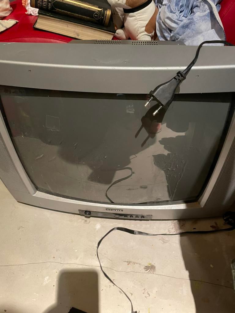 Tv merk Newell, Ophalen, Gebruikt