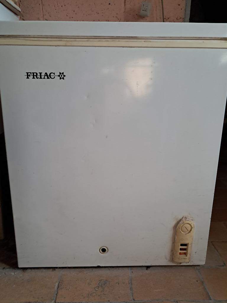 Congélateur de marque FRIAC, Vrieskast, Gebruikt, Minder dan 85 cm, Tussenbouw