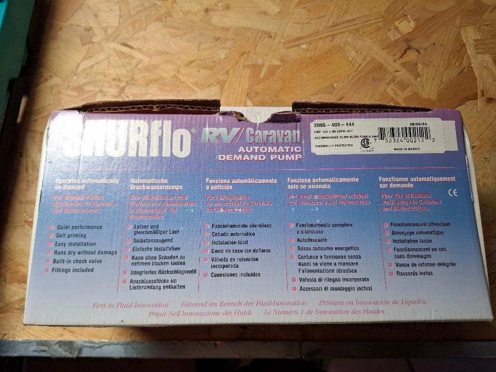 Shurflo waterpomp 12 volt, Ophalen, Nieuw