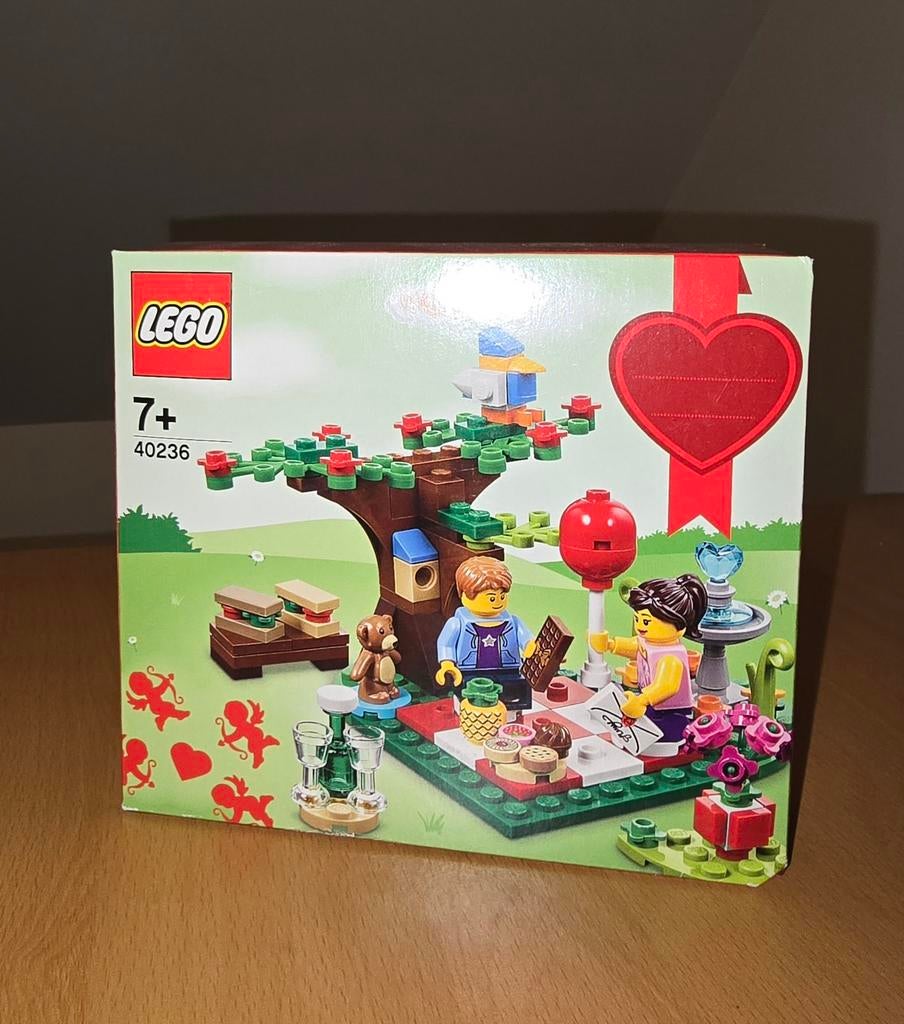 LEGO 40236 Romantic Valentine Picnic – Valentijn - SEALED, Kinderen en Baby's, Speelgoed | Duplo en Lego, Ophalen of Verzenden