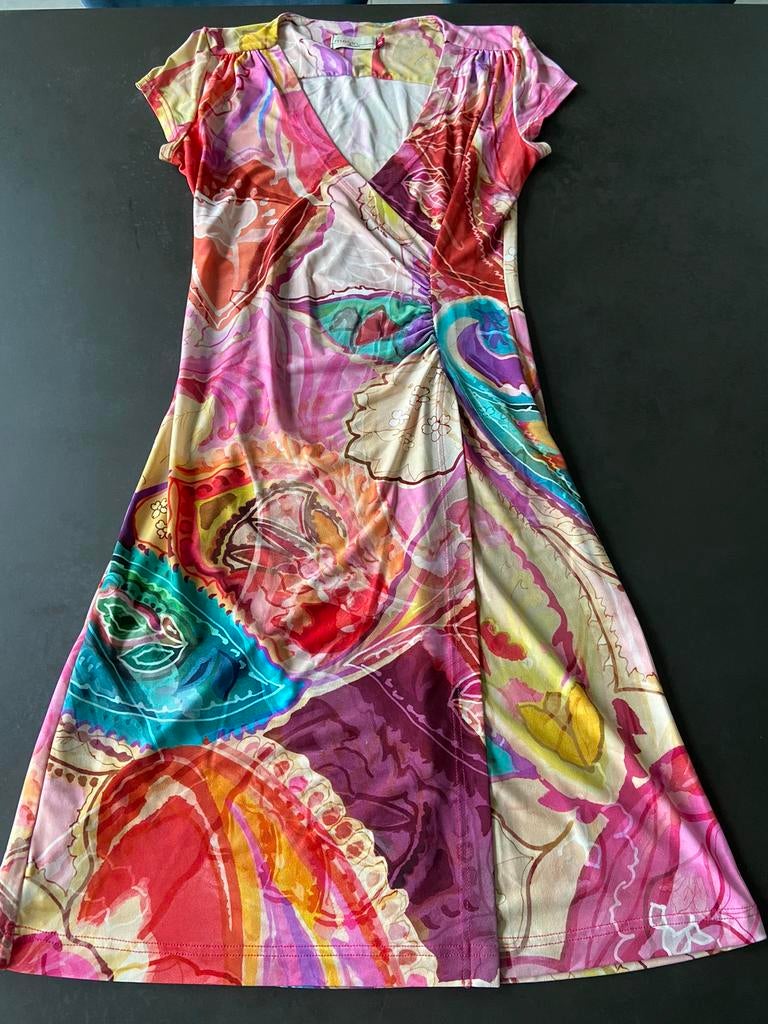 Melvin stretchkleedje maat 38. Zeer goede staat., Vêtements | Femmes, Taille 38/40 (M), Enlèvement ou Envoi, Porté, Au-dessus du genou