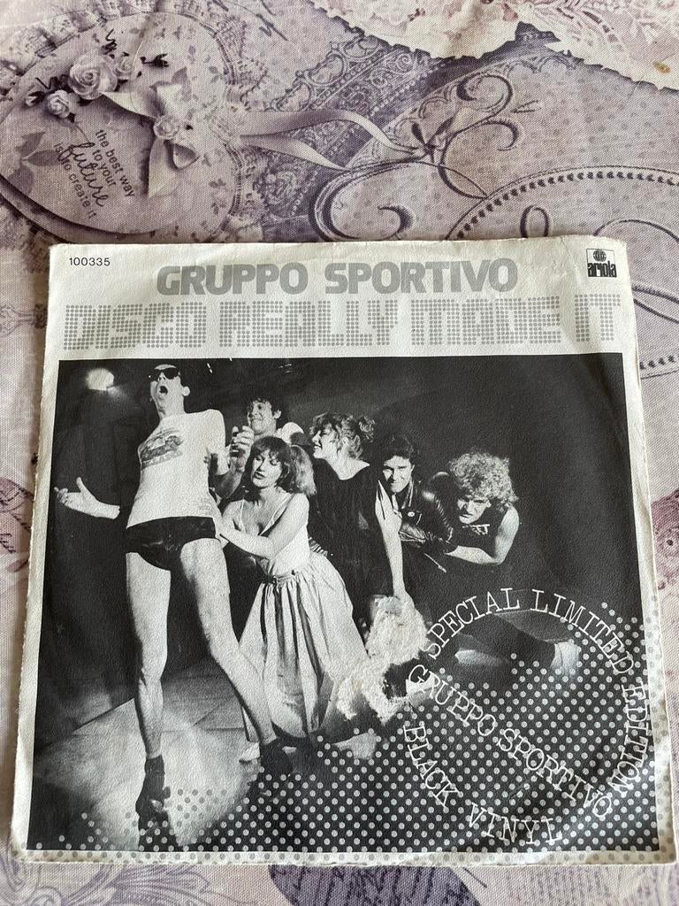 Gruppo sportivo - disco really made it, Enlèvement ou Envoi