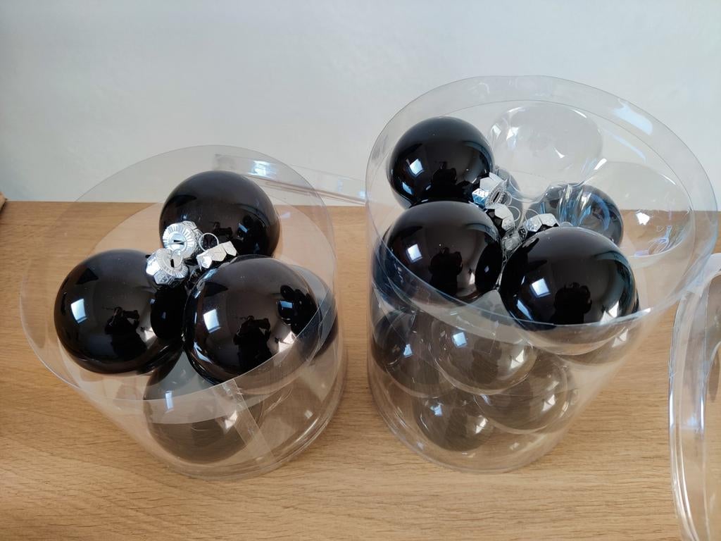 Kerstballen kleur zwart (mat en glanzend), Ophalen, Zo goed als nieuw