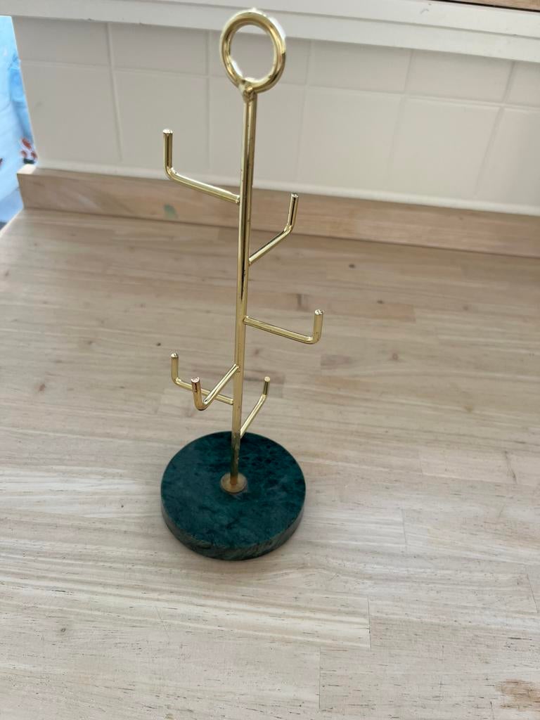 Juwelenrekje, Ophalen, Zo goed als nieuw