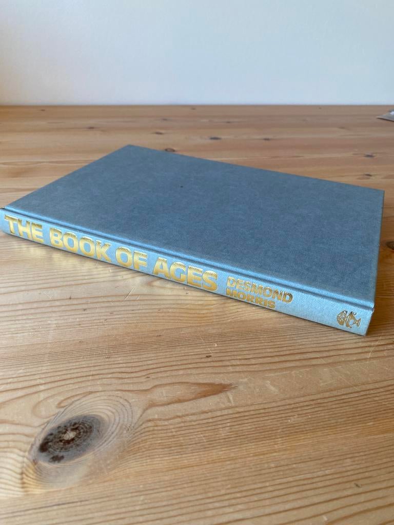 The book of ages . Desmond Morris ., Ophalen, Kruiden en Alternatief, Zo goed als nieuw, Desmond Morris