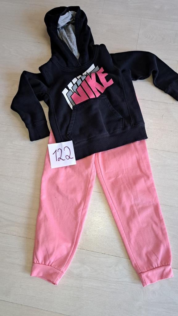 Jogging maat 122, Ophalen of Verzenden