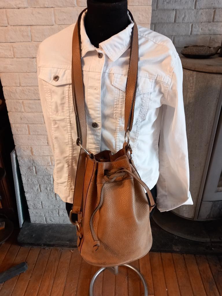 TAS DELVAUX, Handtassen en Accessoires, Tassen | Schoudertassen, Ophalen, Gebruikt, Bruin