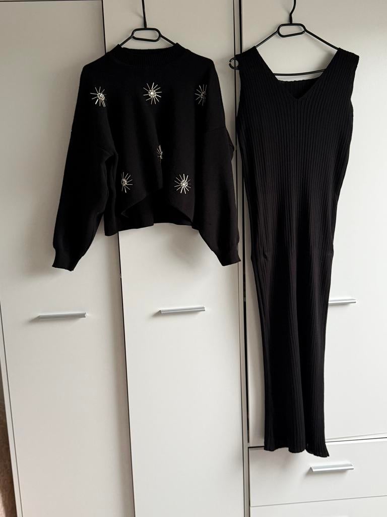 Ensemble noir tendance - robe + pull perlé - jamais porté, Vêtements | Femmes, Robes, Neuf, Taille 42/44 (L), Noir, Longueur genou