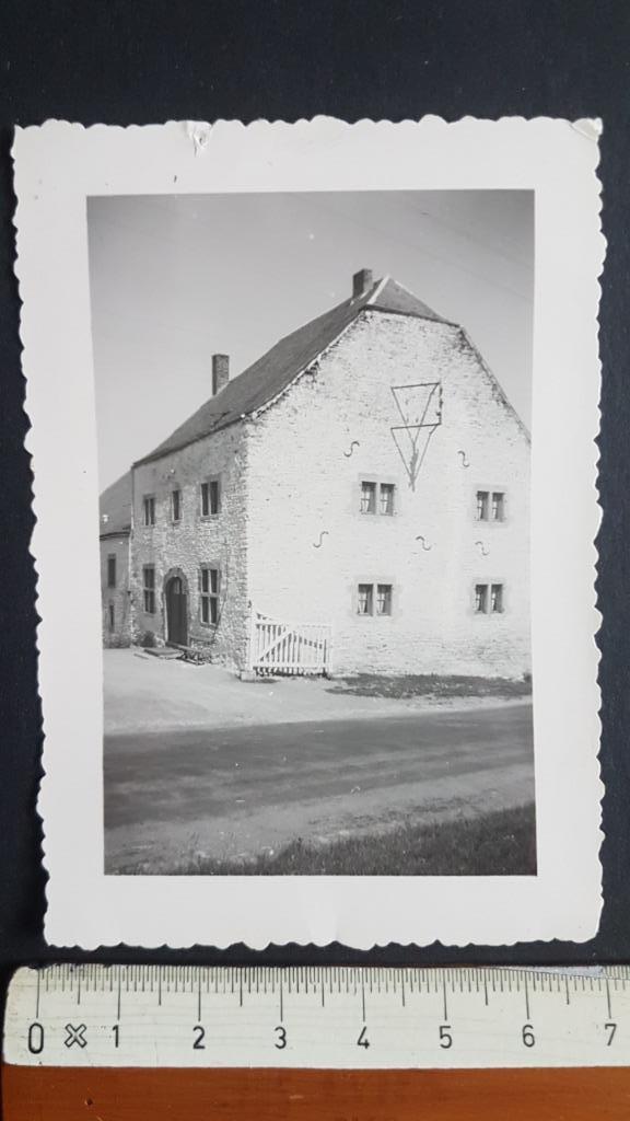 Photo : Vieille ferme à Tellin (7x10cm), Collections, Enlèvement ou Envoi, Photo, Comme neuf, 1940 à 1960