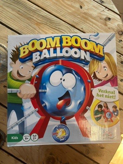 Boom Boom Balloon Gezelschapsspel, Hobby en Vrije tijd, Gezelschapsspellen | Bordspellen, Zo goed als nieuw, Een of twee spelers