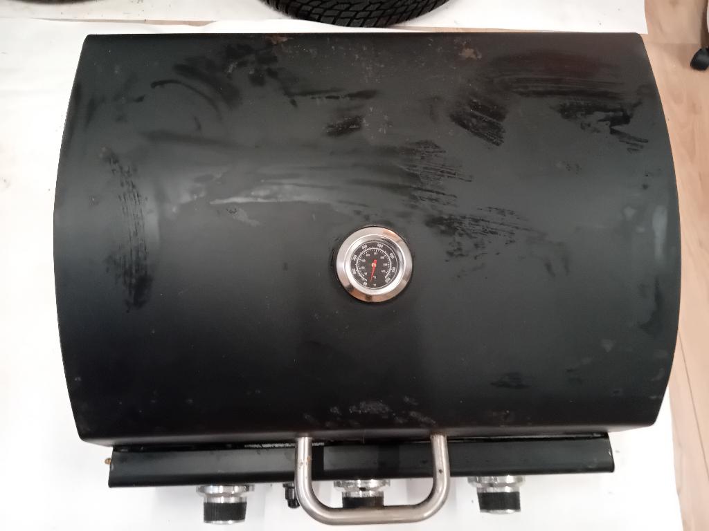 Gas barbecue, Ophalen, Zo goed als nieuw, Zie foto
