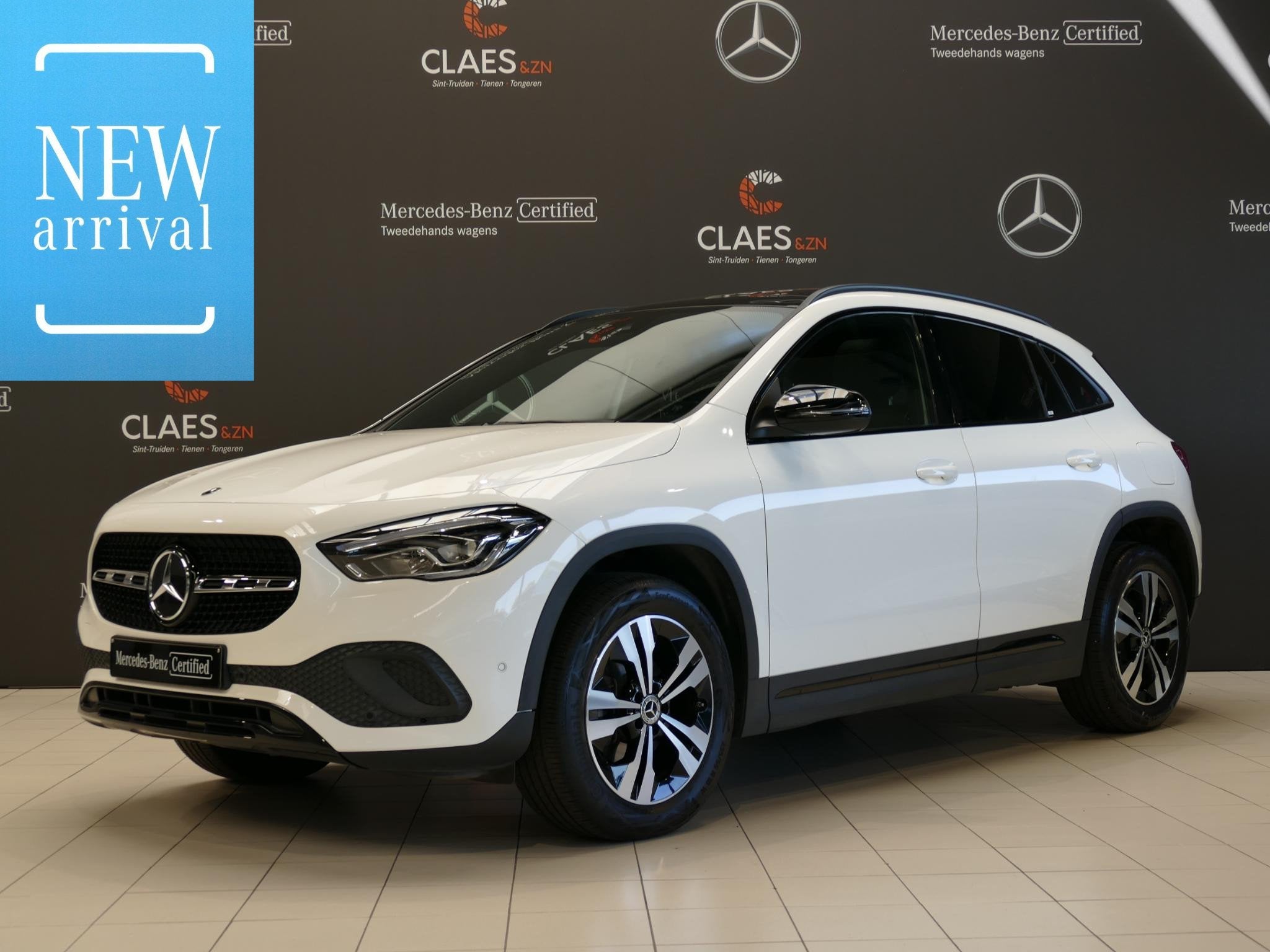 Mercedes-Benz GLA 180 Business Solution - DOS 8796, Auto's, Stof, Gebruikt, 4 cilinders, 136 pk