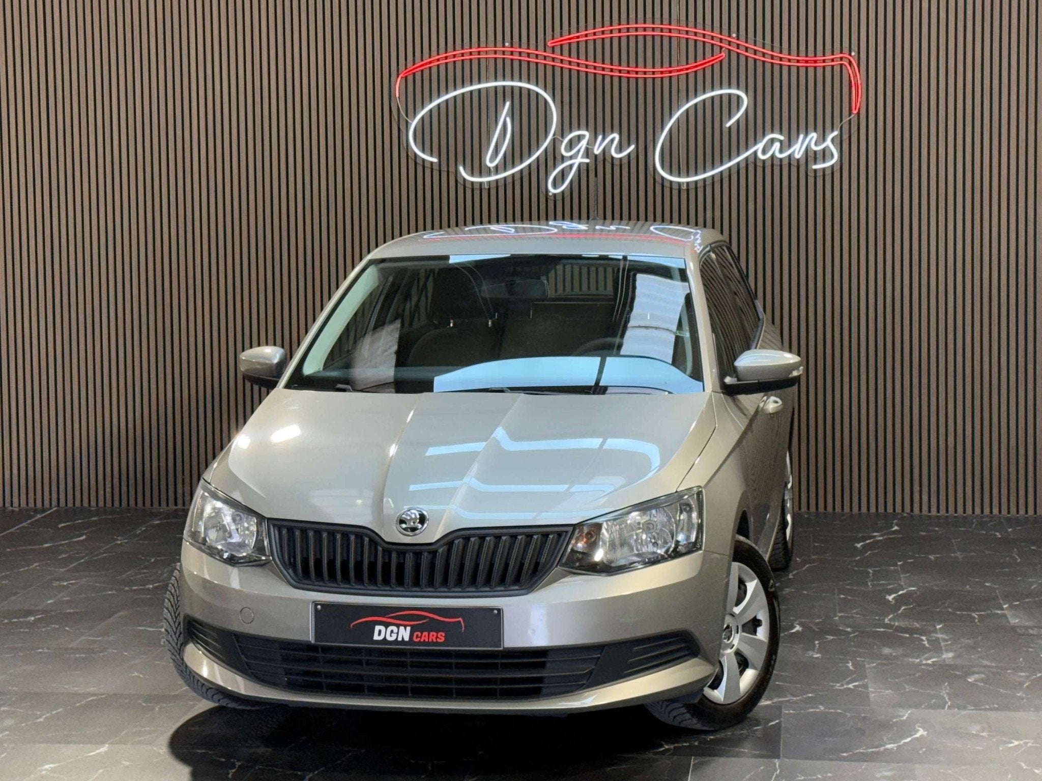 Skoda Fabia Fabia SW 1.0i Active, Autos, Argent ou Gris, Achat, Euro 6, Entreprise