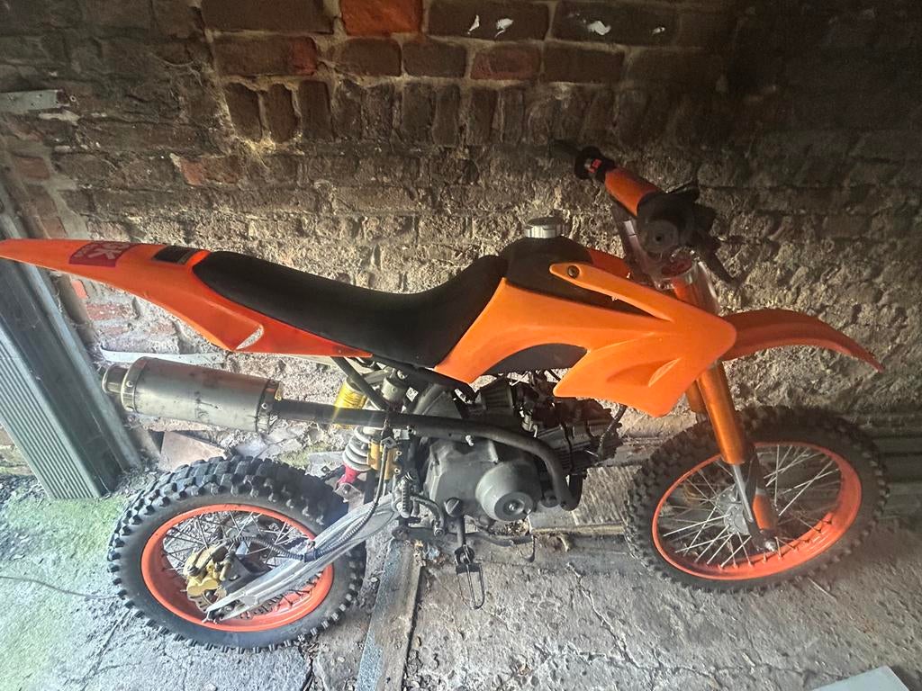 Orange cross brommer, 110 cc , 4 takt, 6 versnellingen, Gebruikt, 110 cc, Ophalen