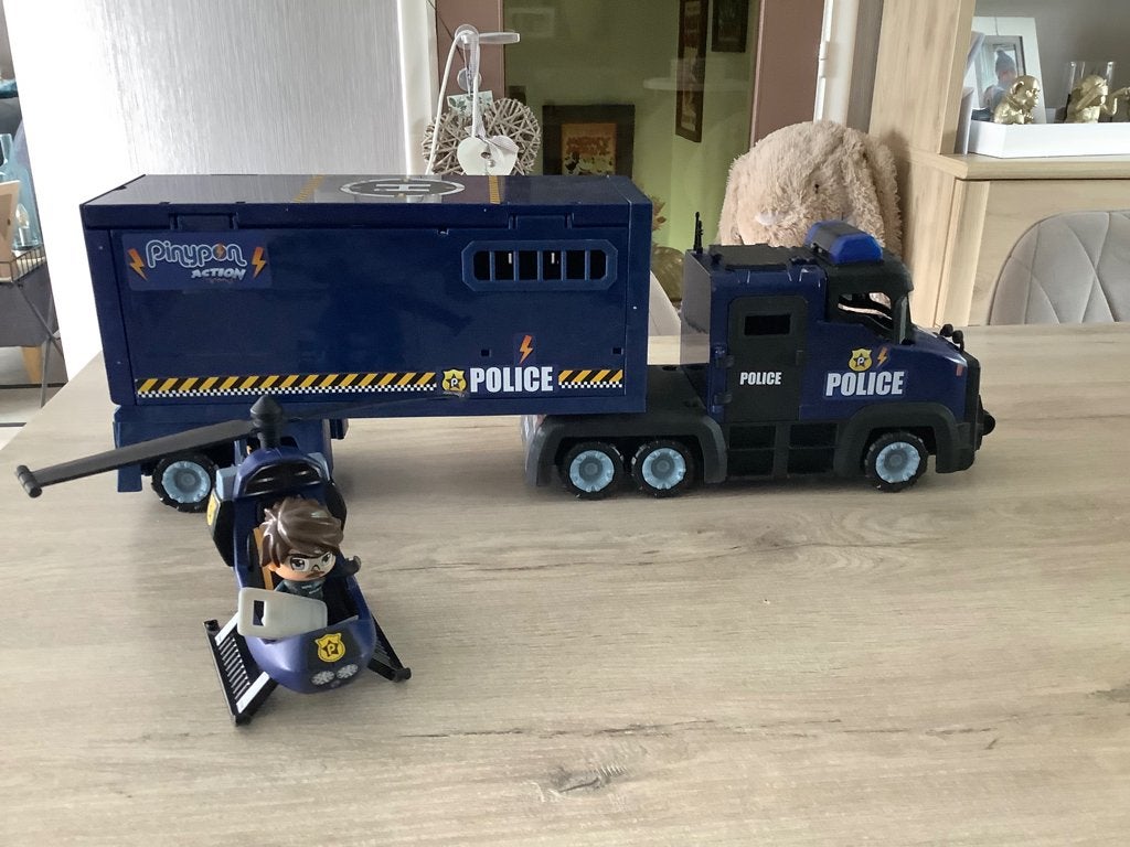 Pinypon action super politietruck (22x56 cm), Kinderen en Baby's, Speelgoed |Speelgoedvoertuigen, Gebruikt, Ophalen of Verzenden