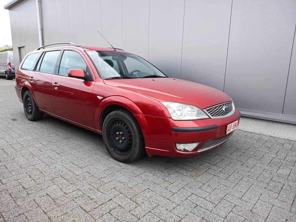 Ford Mondeo Ghia 2.0 TDCi, Voorwielaandrijving, Dealer onderhouden, Stof, Zwart