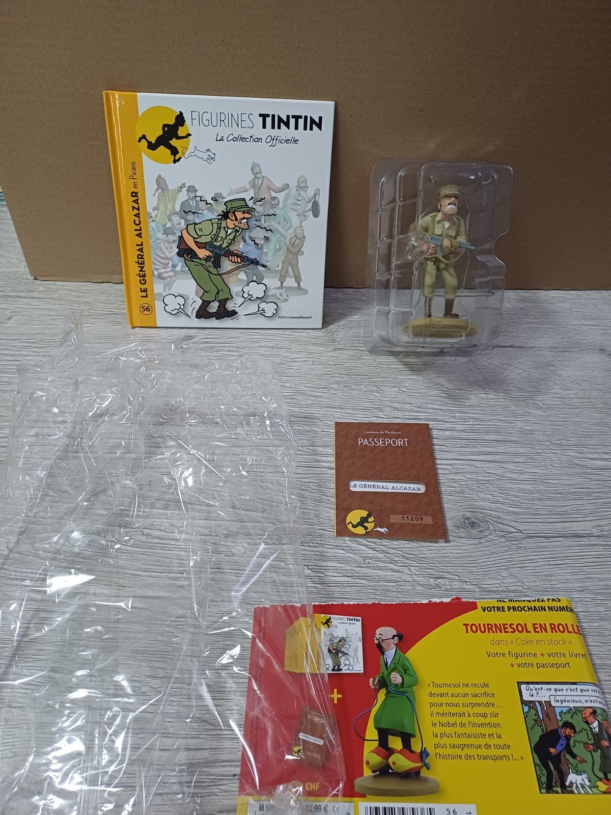 Figurine Général Alcazar 56 Tintin, Collections, Personnages de BD, Comme neuf, Statue ou Figurine, Tintin, Enlèvement ou Envoi